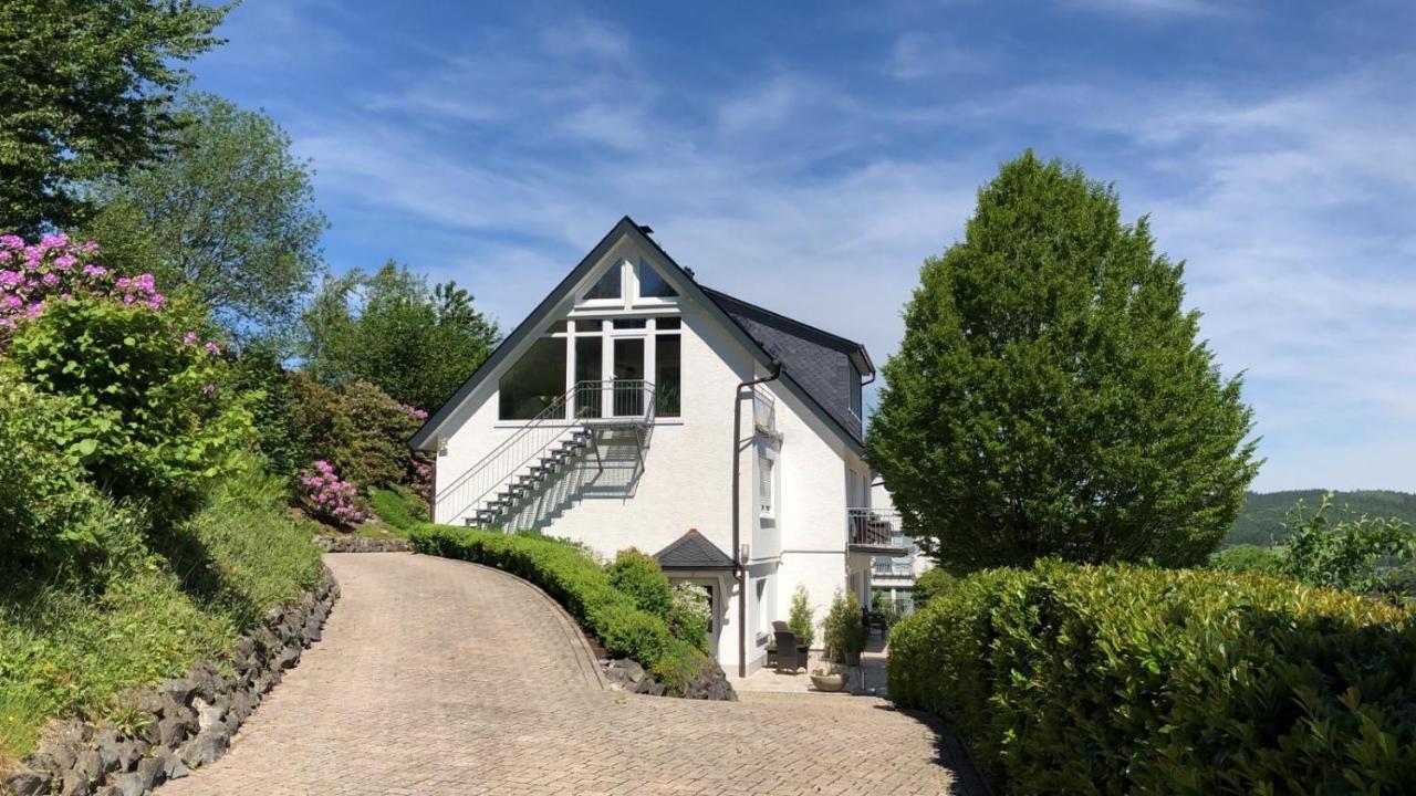 Auwers Haus Komplett - 3 Wohneinheiten Schmallenberg Esterno foto