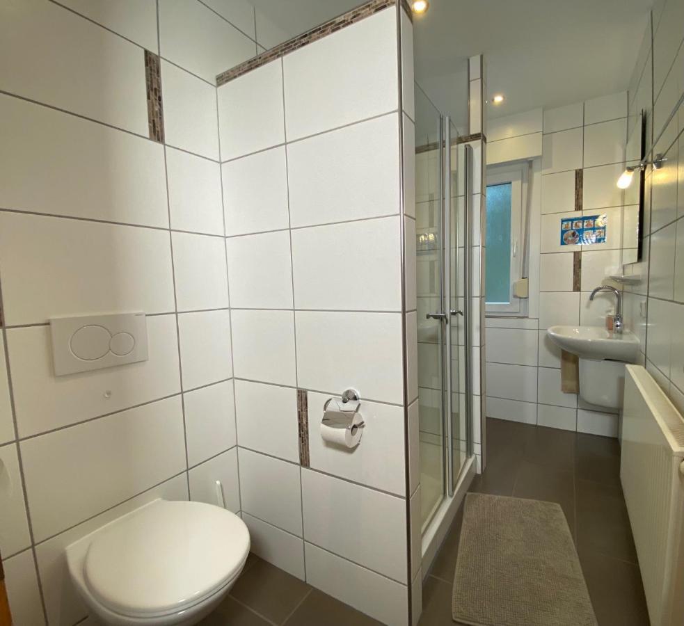 Auwers Haus Komplett - 3 Wohneinheiten Schmallenberg Esterno foto